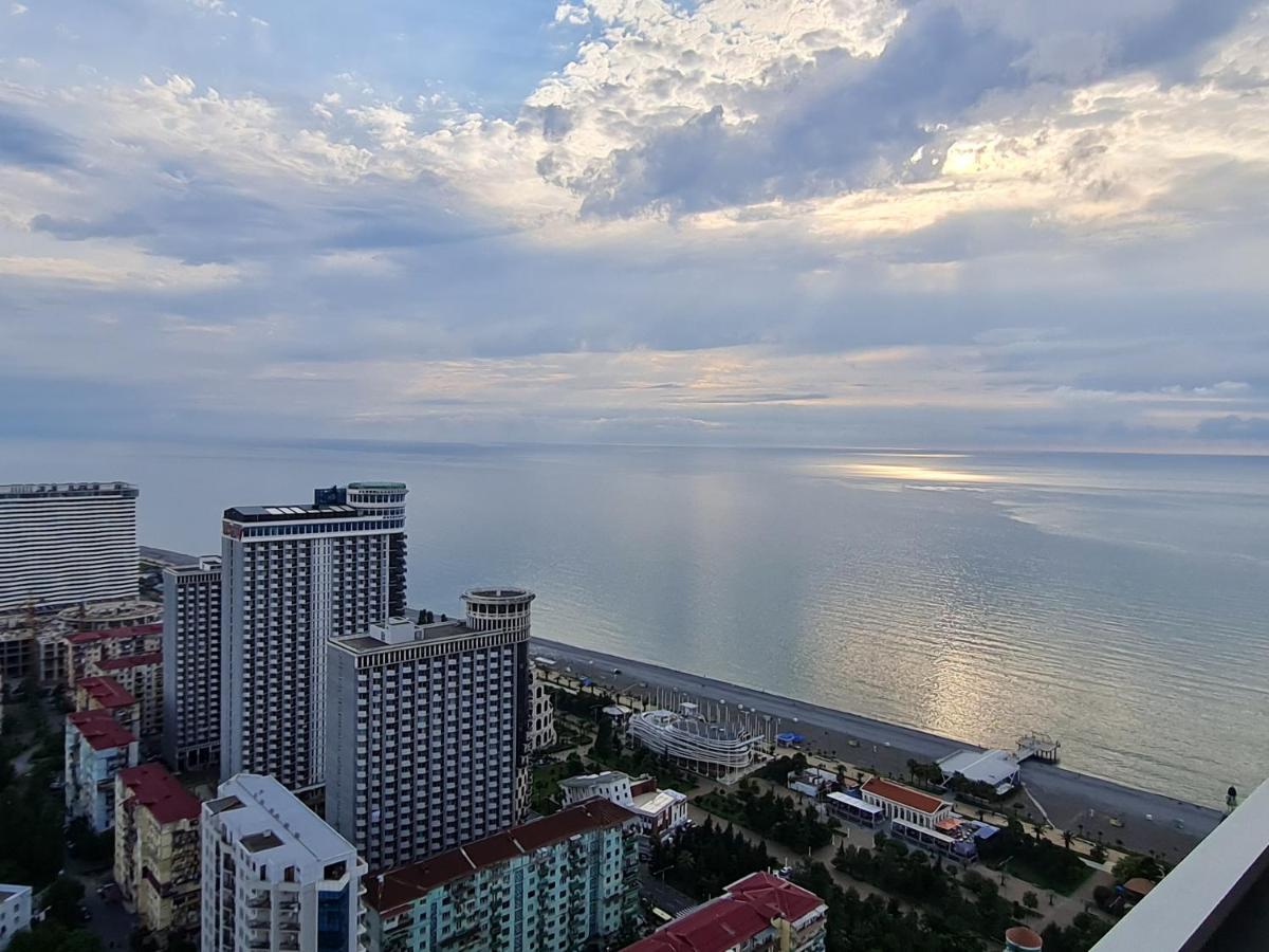 Hotel Orbi City Sea Horizon Batum Dış mekan fotoğraf